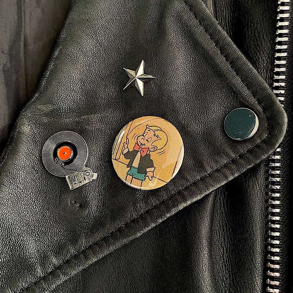 Vintage Richie Rich button pin